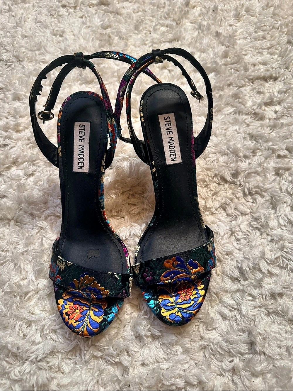 Steve Madden Carrson Floral Heels Black & Blue